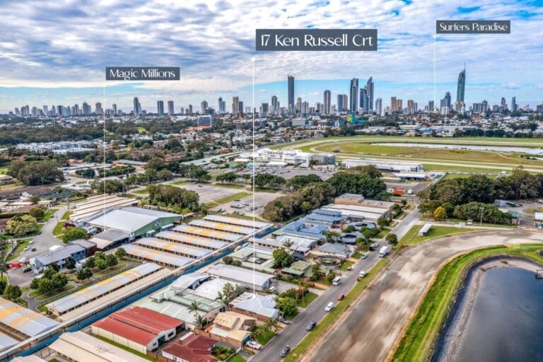 17 Ken Russell Crt, photo 1