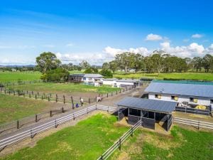 65 Ilbogan Rd SML-28