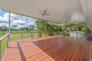 65 Ilbogan Rd SML-44