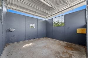 65 Ilbogan Rd SML-55