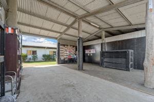 65 Ilbogan Rd SML-65