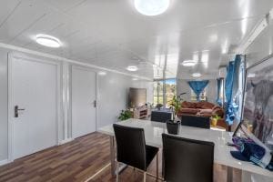 65 Ilbogan Rd SML-73