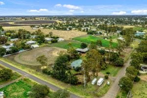 80 Owen St East Images LRG-10