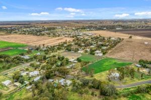 80 Owen St East Images LRG-3