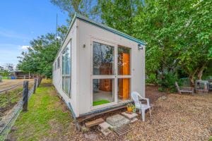 80 Owen St East Images LRG-30