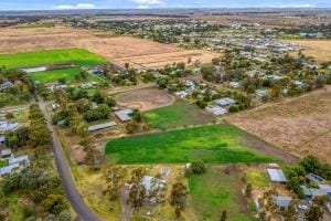 80 Owen St East Images LRG-4