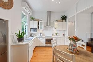 80 Owen St East Images LRG-52